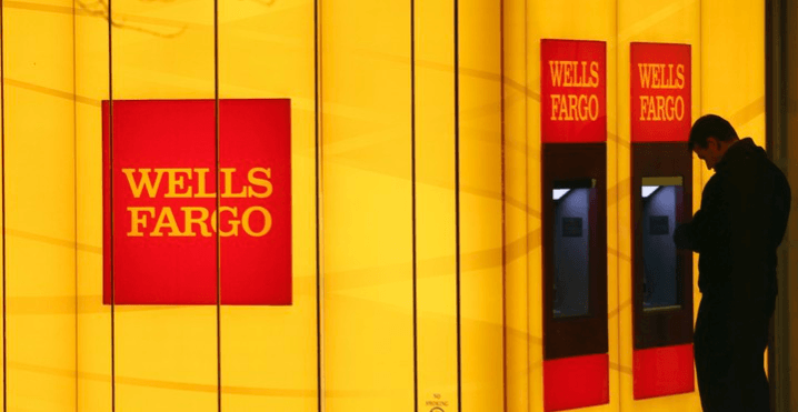 Zu Wells Fargo bereitet die Daten von mehr als 70 Millionen Kunden auf, um sein Portal für Geschäftskunden neu zu gestalten.